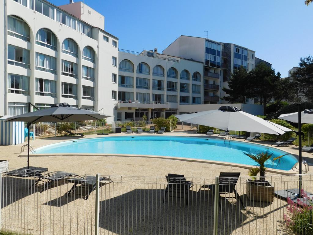 Residence New Rochelle La Rochelle  Bagian luar foto